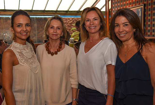 Adriana Mundim, Sheilá Podesta, Marisete Naves e Eliane Martins