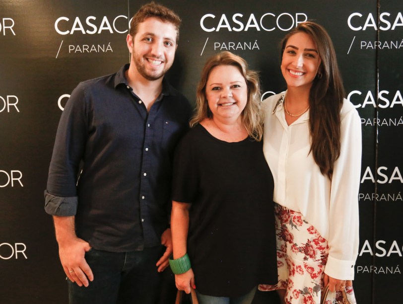 Os arquitetos Gustavo Assis, Carla Grüdtner e Maria Alice Crippa