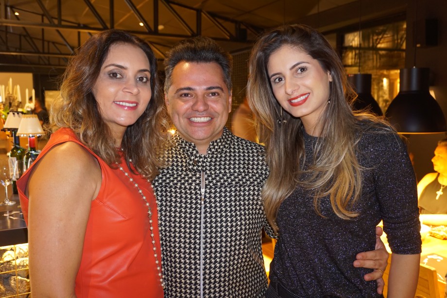 Doriselma Mariotto, Alexandre Milhomem e Camila Rezende