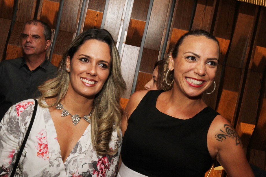 Ângela Campos e Fabiane Pinheiro