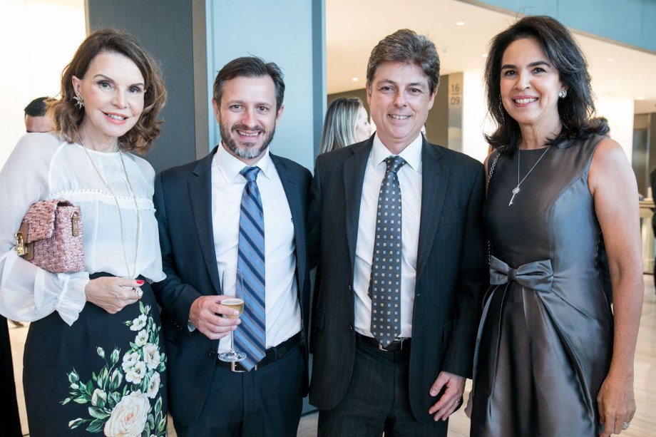 <span>Patricia Mayer, Renato Reyes, Daniel Cherman (presidente da Tishman Speyer) e Joy Garrido</span>