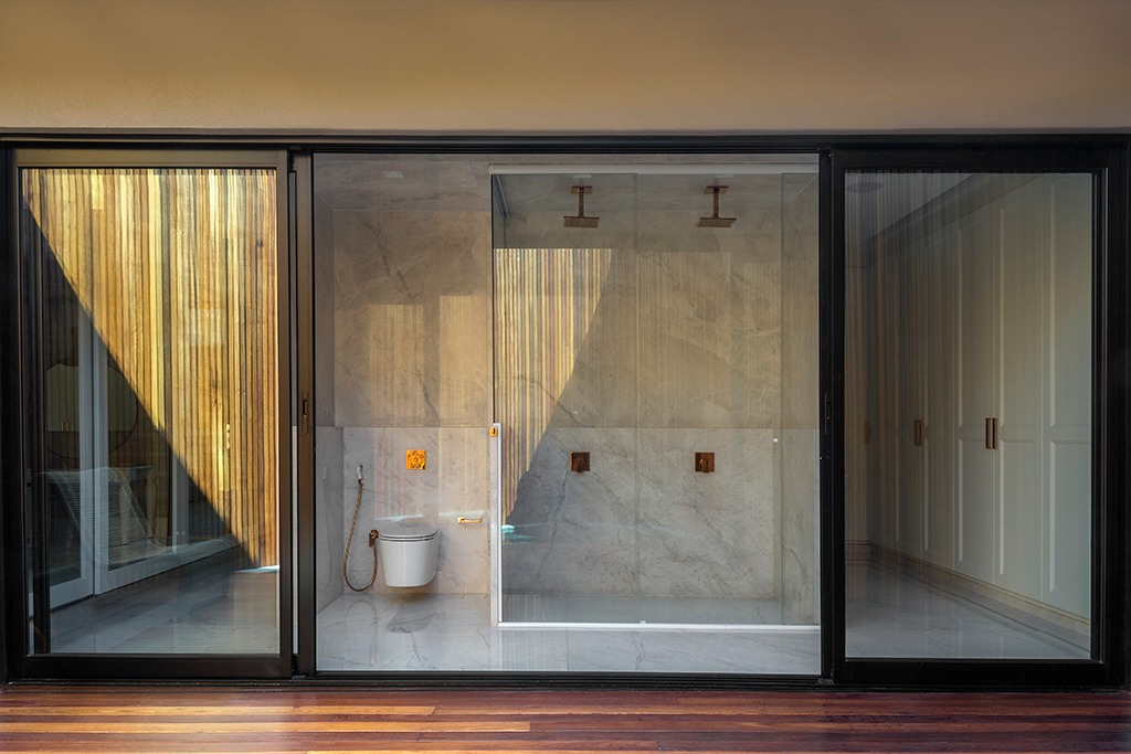 Leo Romano, vencedor do 24&ordm; Pr&ecirc;mio Deca na categoria Banheiro Residencial.