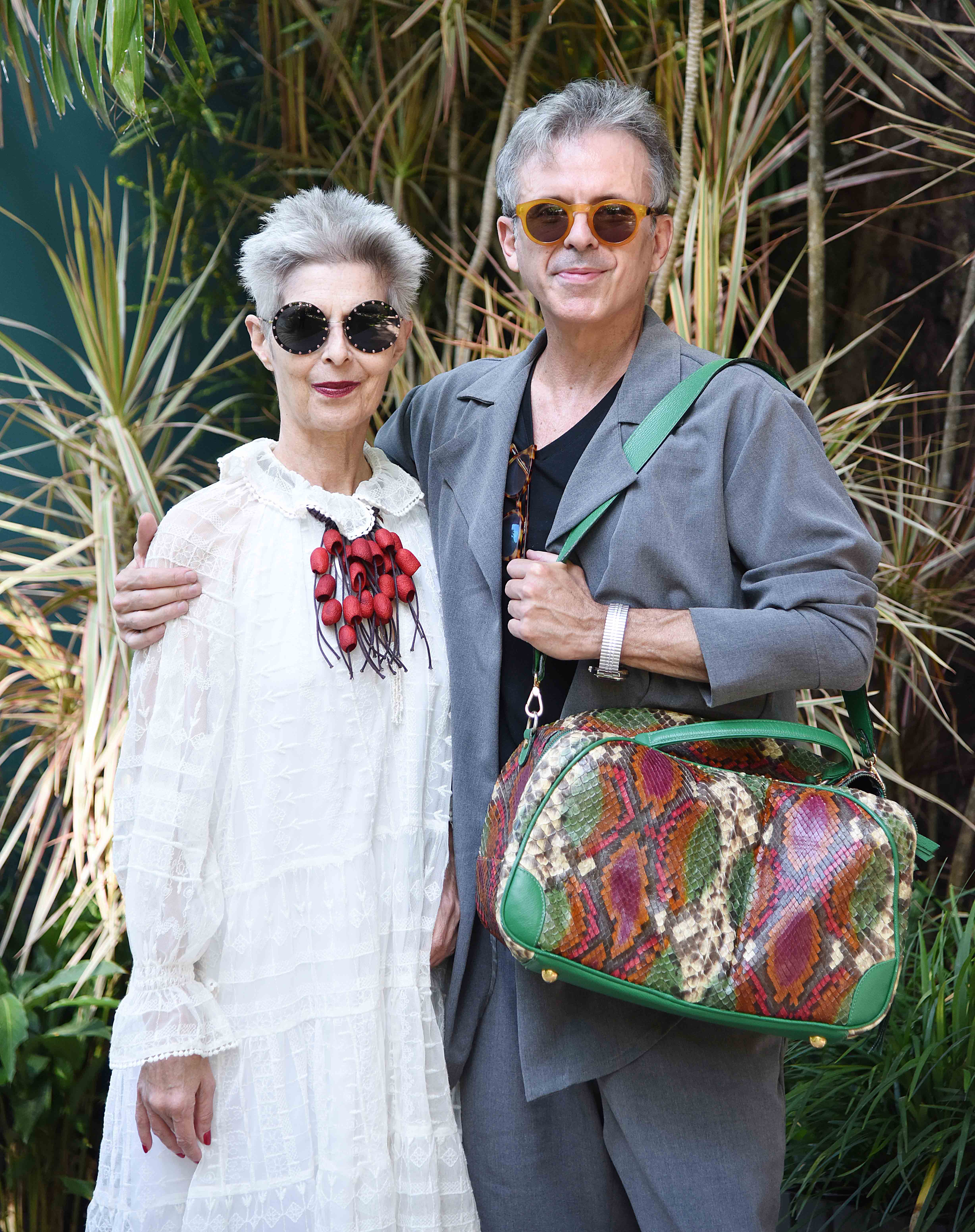 Roberta Ribeiro e Alexandre Schnabl.