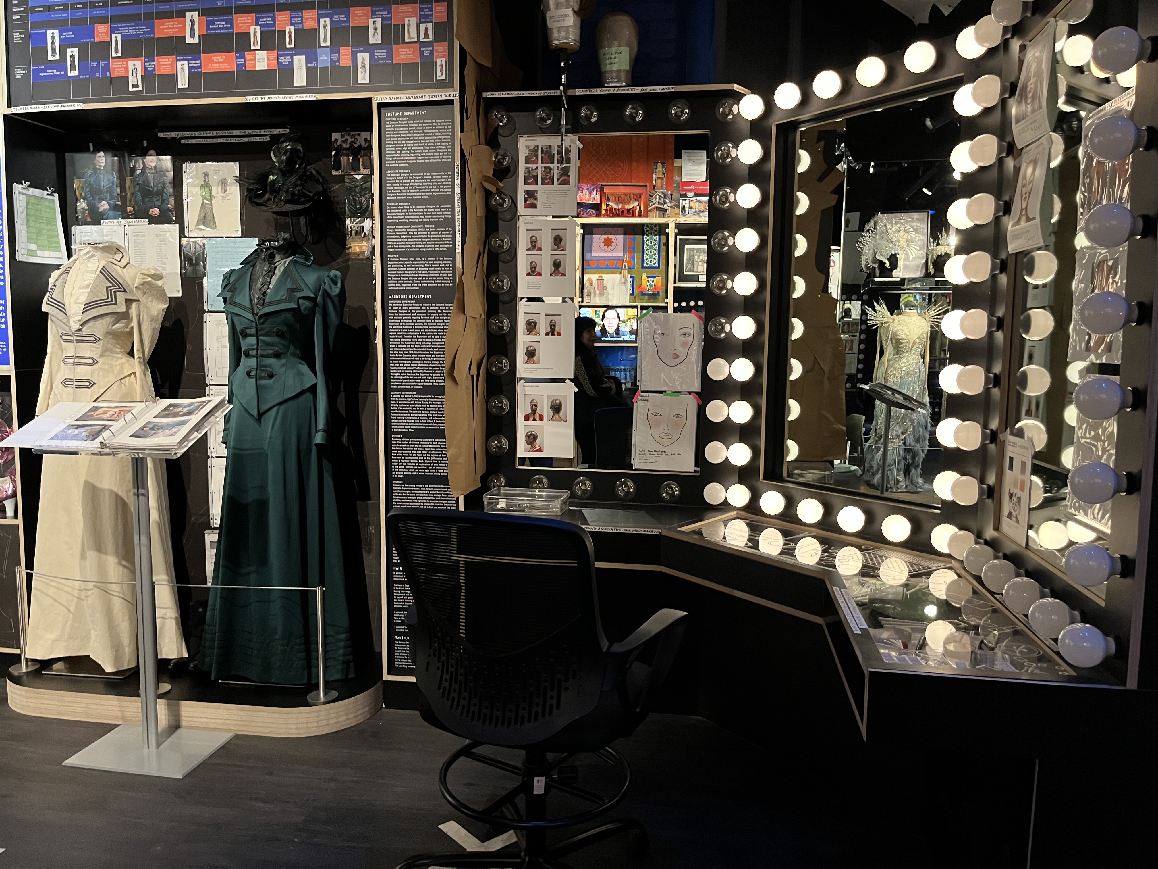 De bastidores a figurinos originais, Museu da Broadway abre ao p&uacute;blico