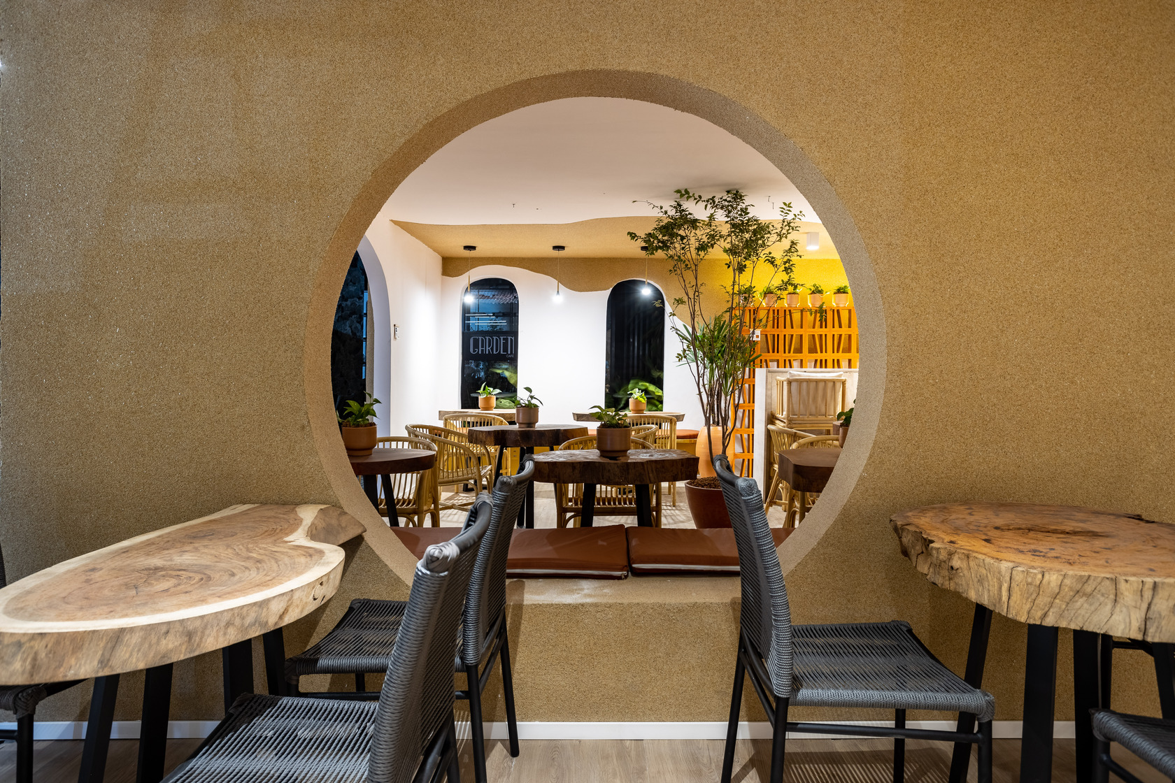 Gaby Souza - Restaurante Cucina. Projeto da CASACOR Para&iacute;ba 2023.