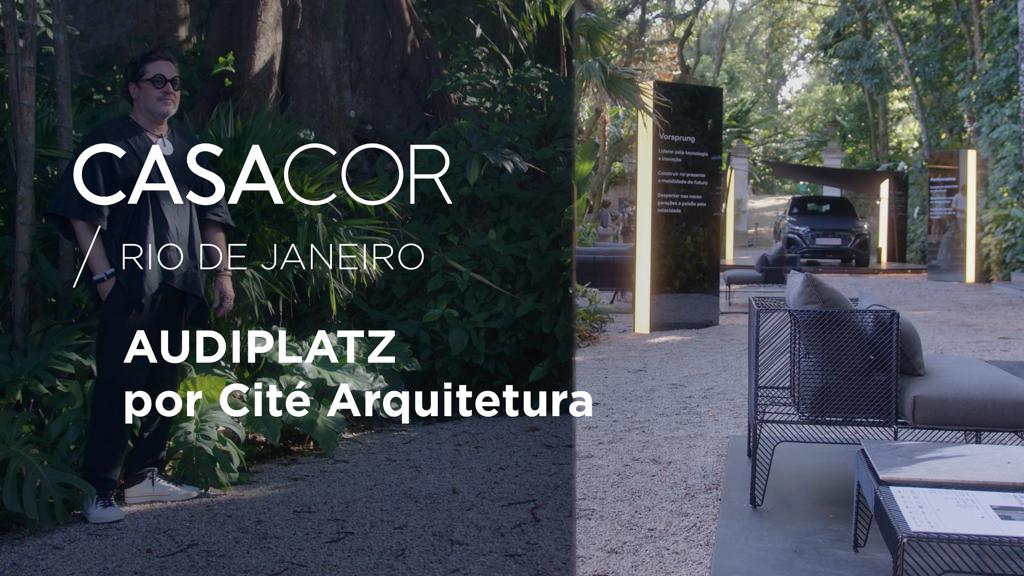 Living serve de garagem e abriga novo carro da Audi com elegância